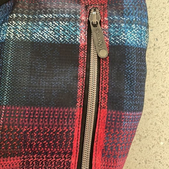 New! Backpack leSportsac - Picture 4 of 13